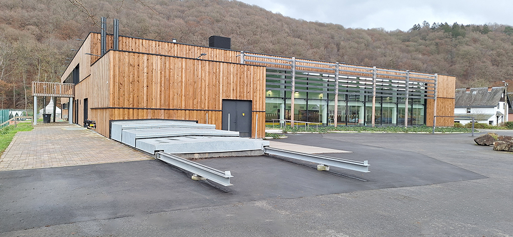 Visite de la chaufferie biomasse du complexe sportif de La Roche
